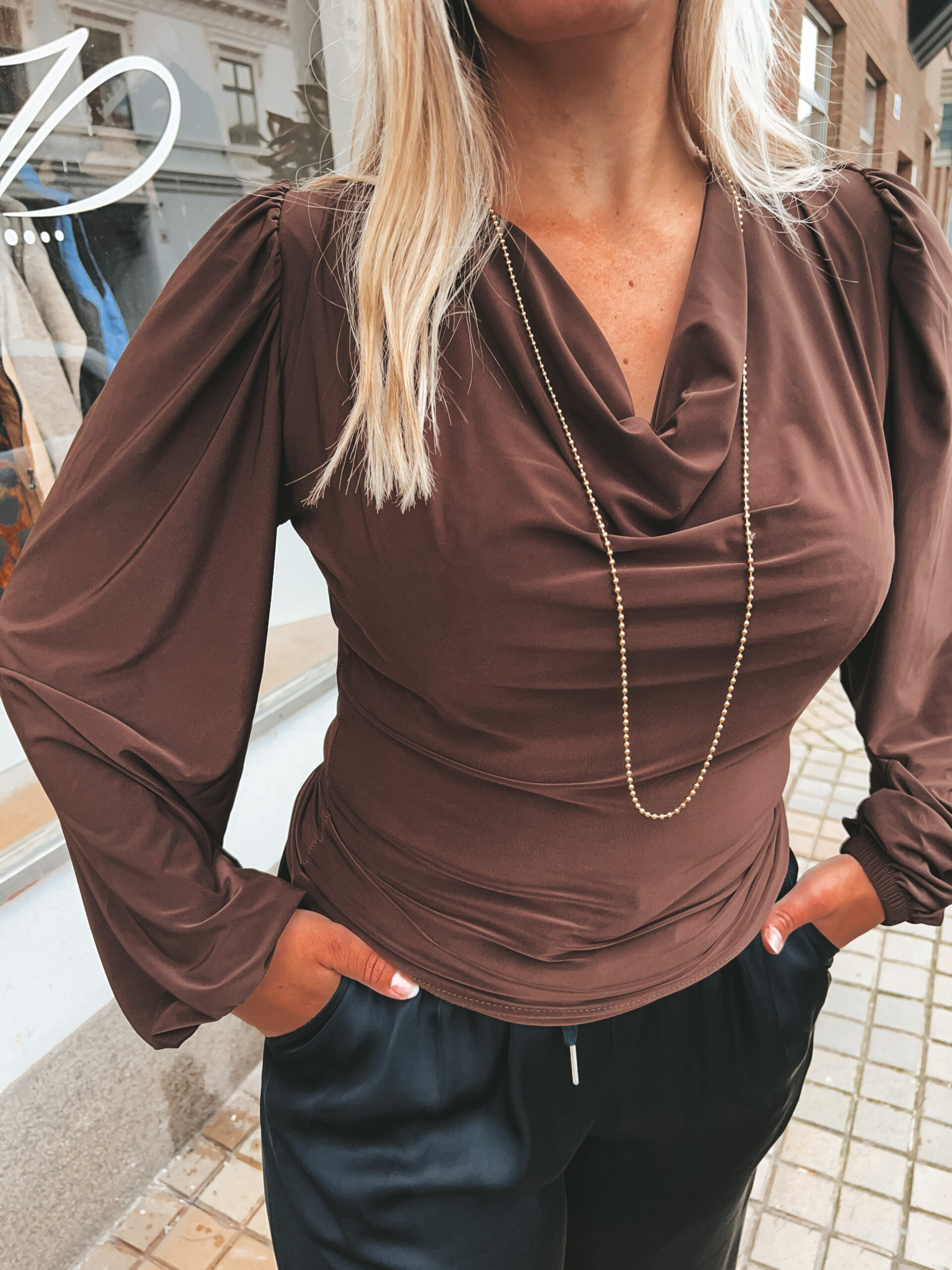 Vattenfallsringad Blus - Chocolate - Bild 3