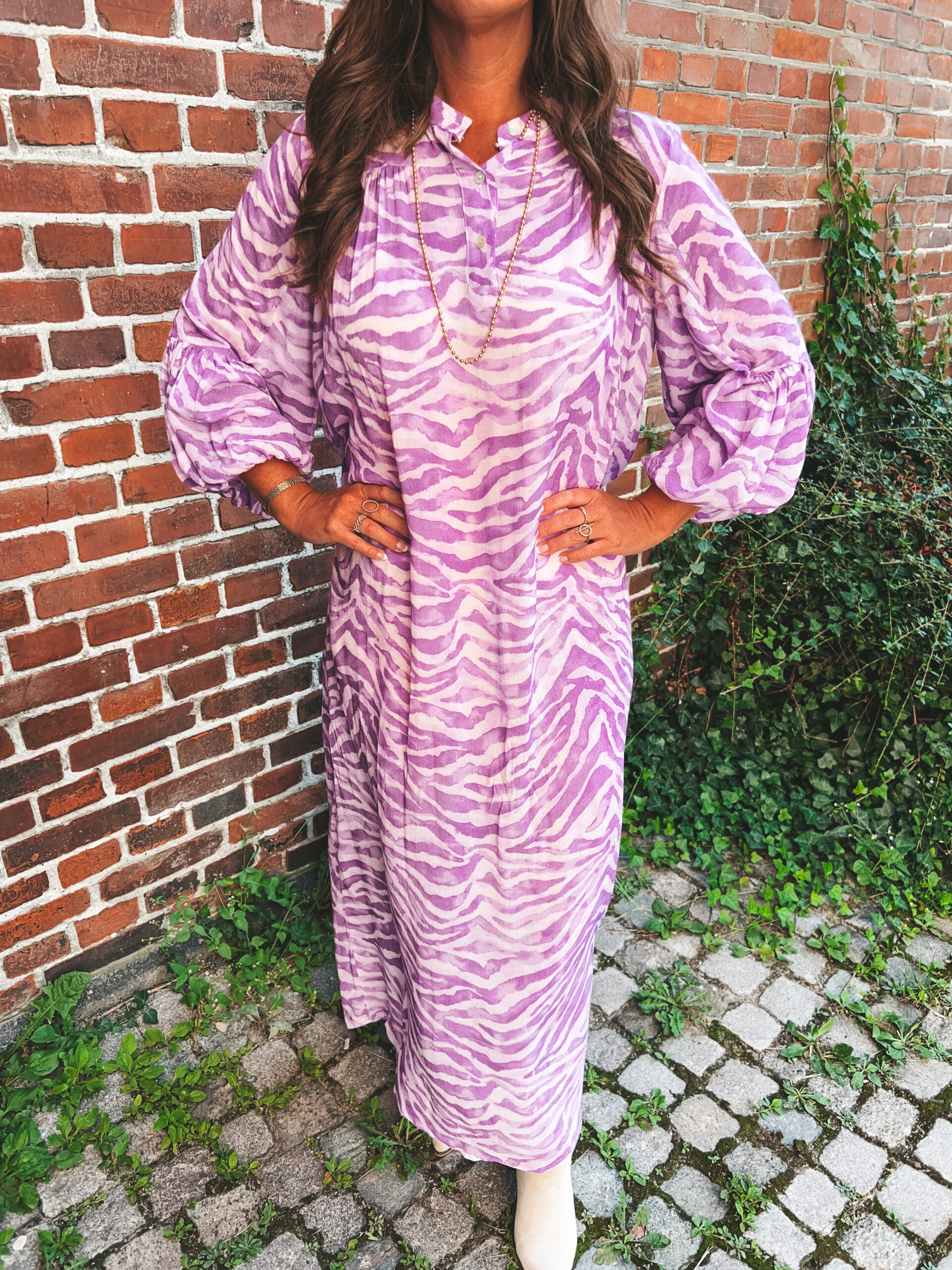 Viskosklänning - Violet Zebra - Bild 2