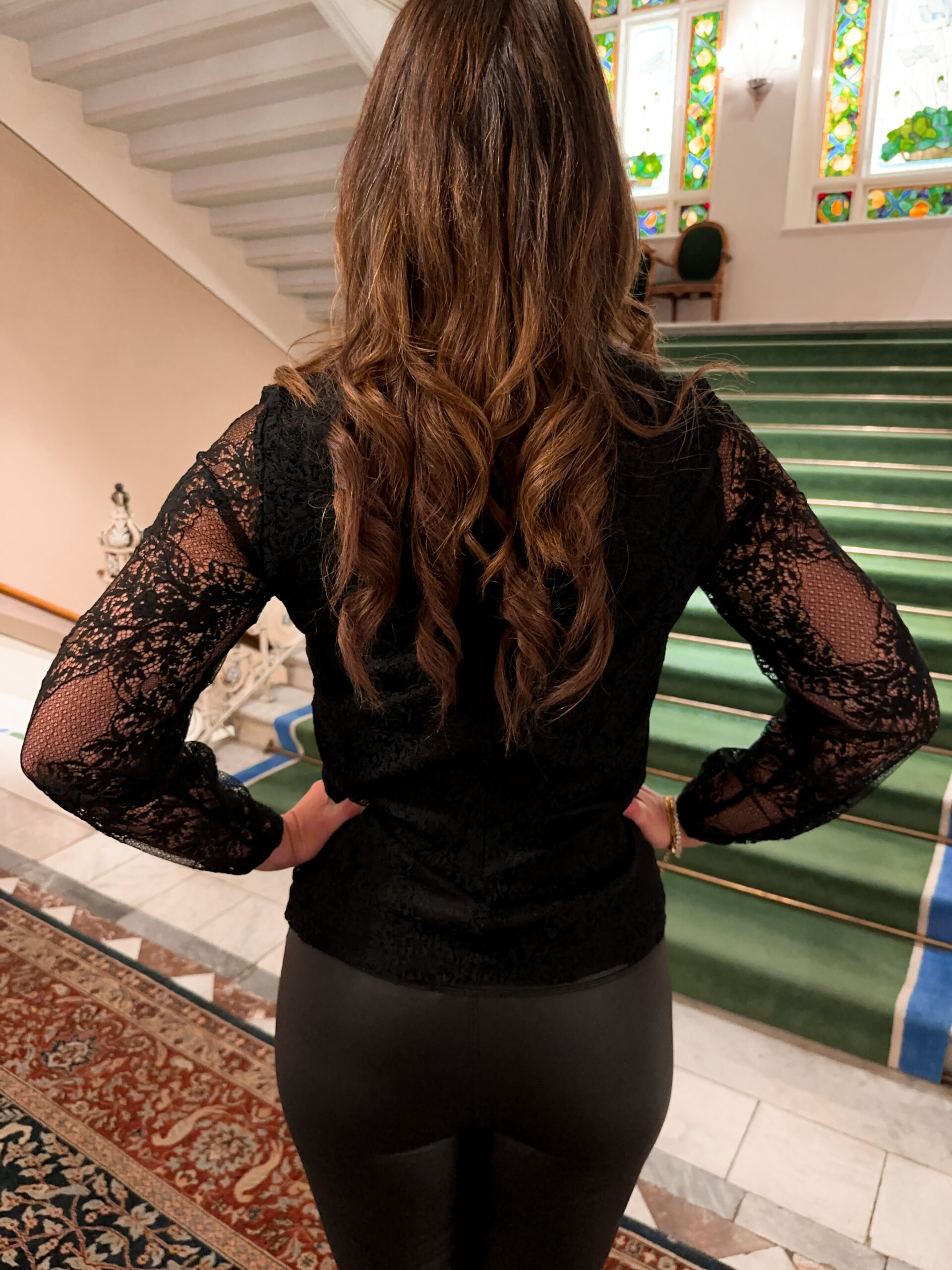 Svart Spetsblus - Bild 4