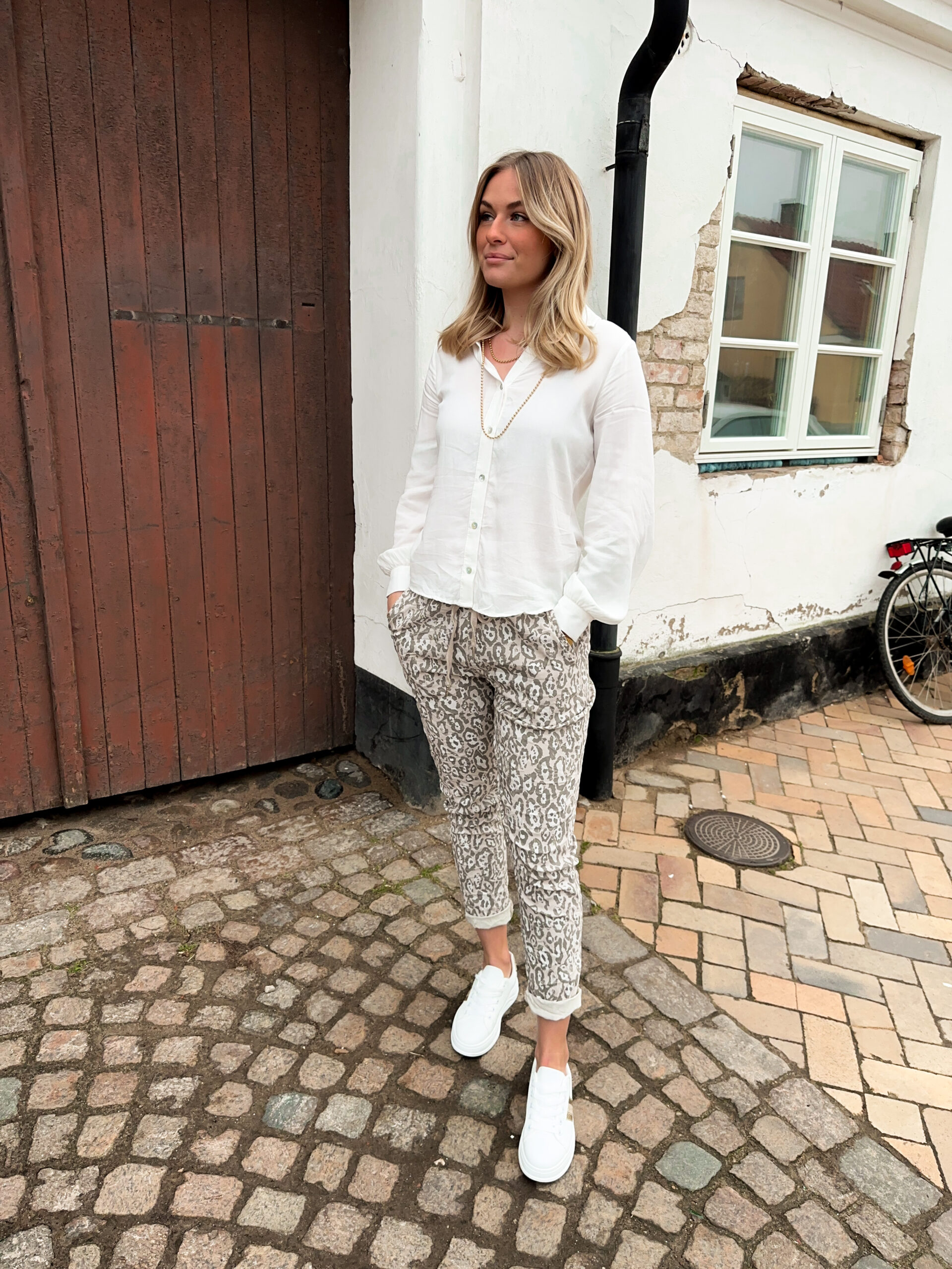 Baggy Byxa - Vit/Grå Leo - Bild 2