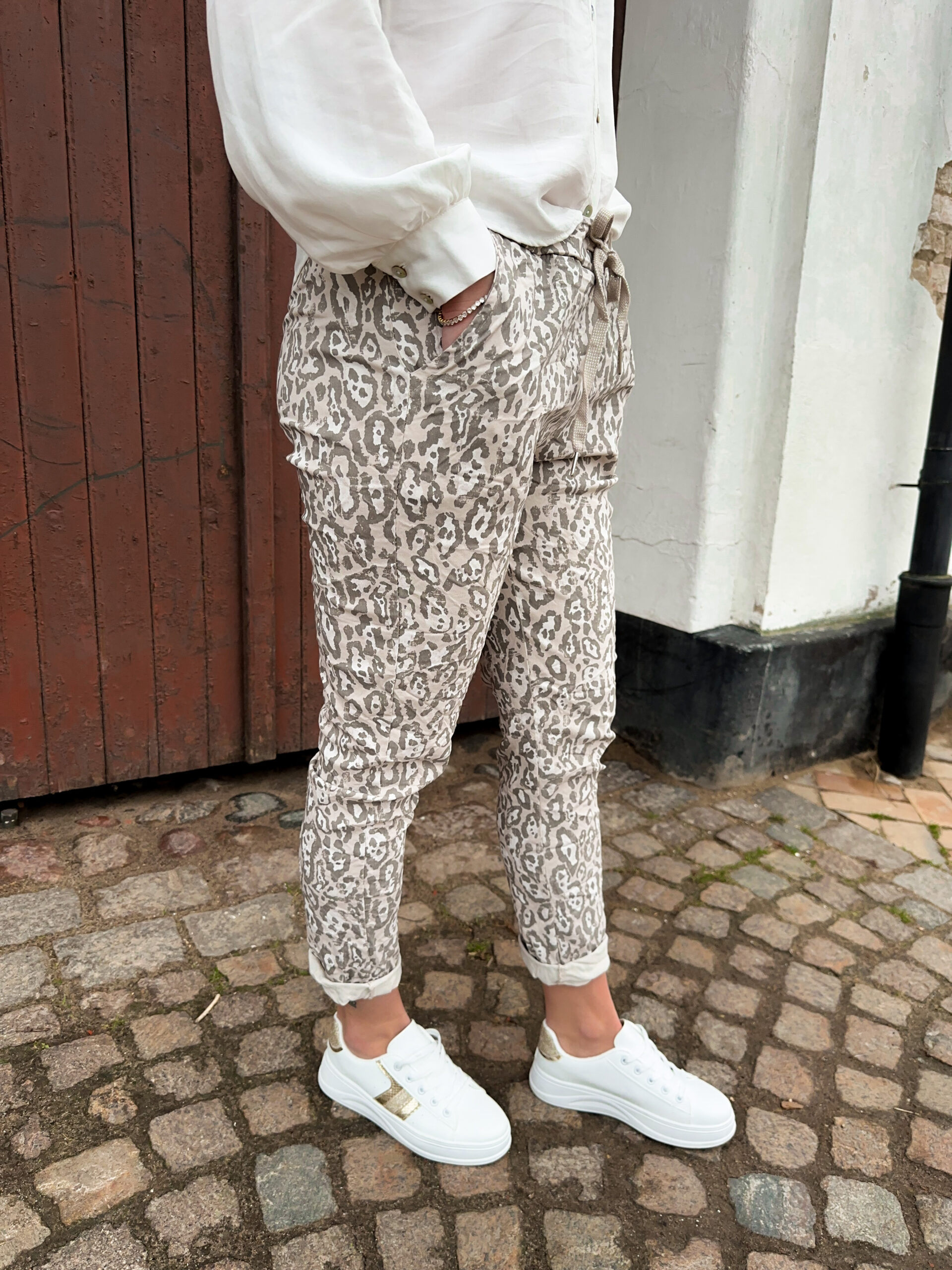 Baggy Byxa - Vit/Grå Leo - Bild 3