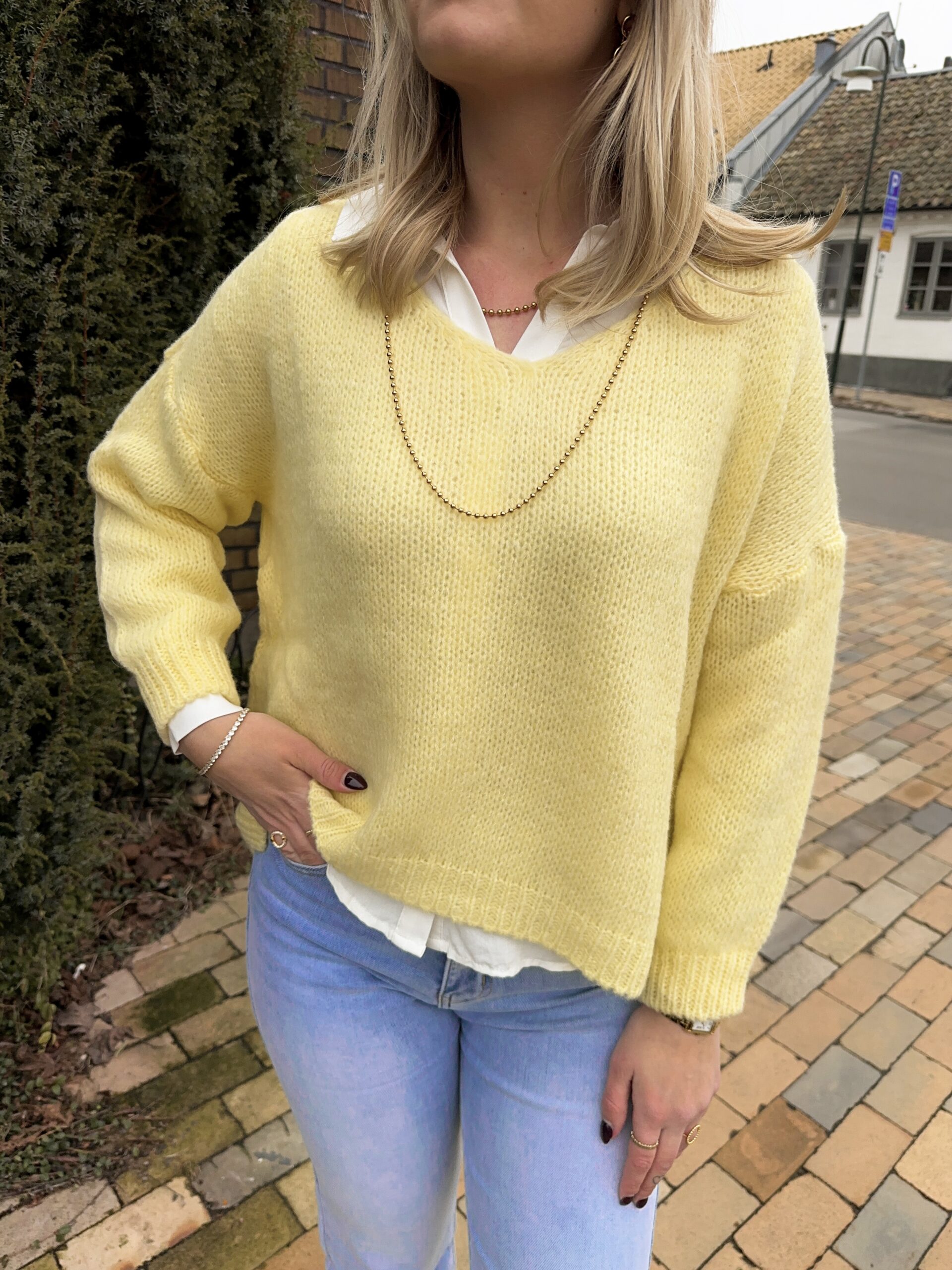 Stickad Tröja - Gul