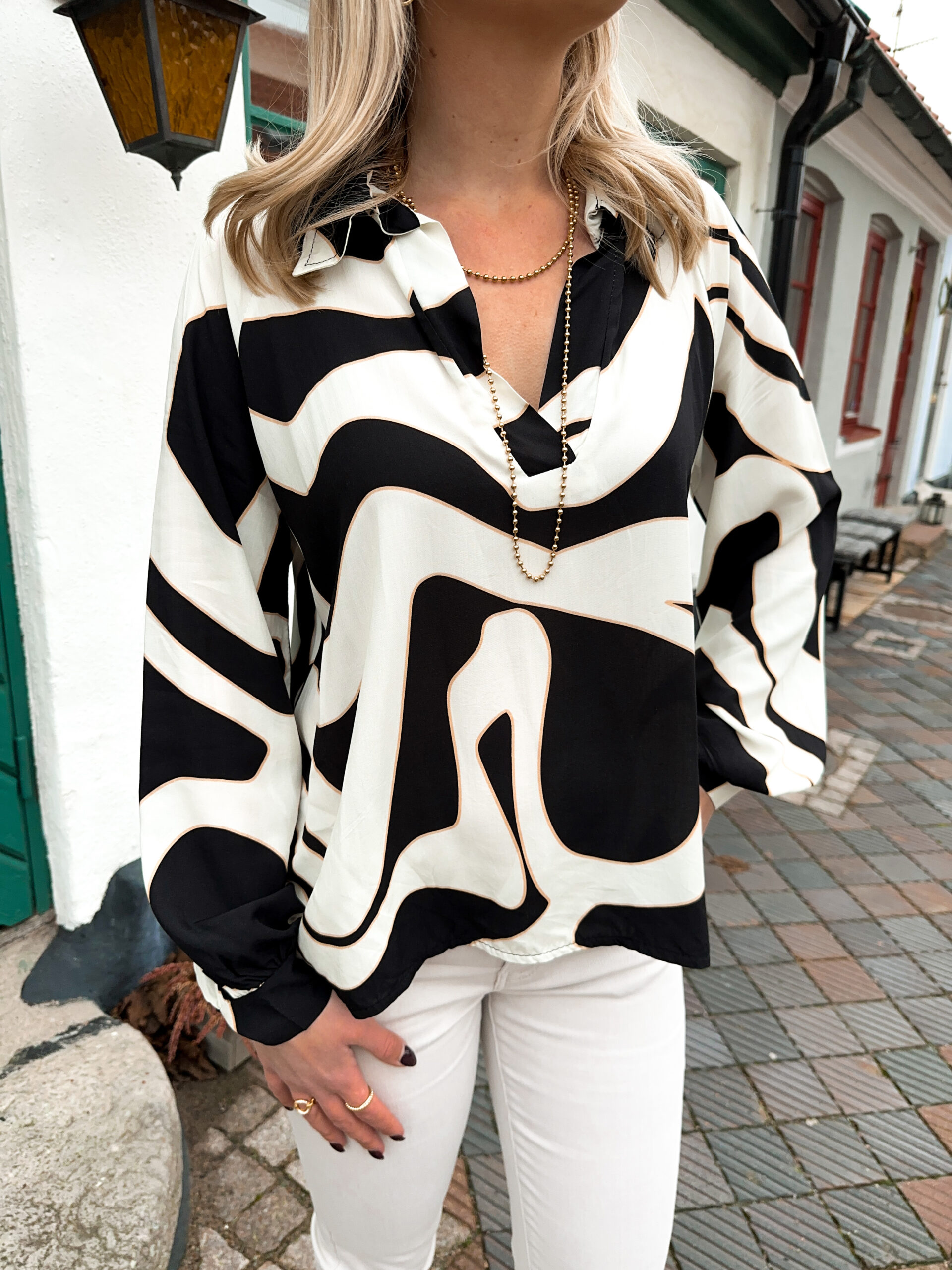 Mönstrad Blus - Svart/Vit