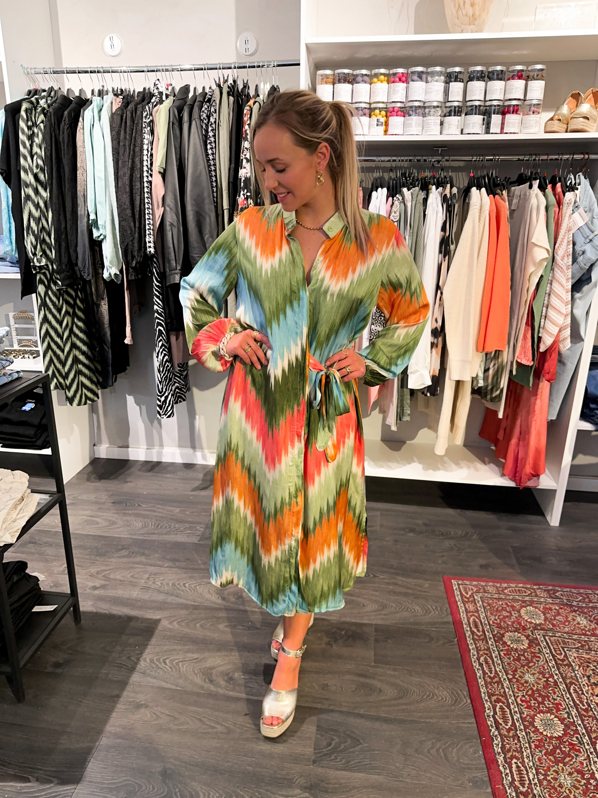 Mönstrad Silkesklänning - Grön