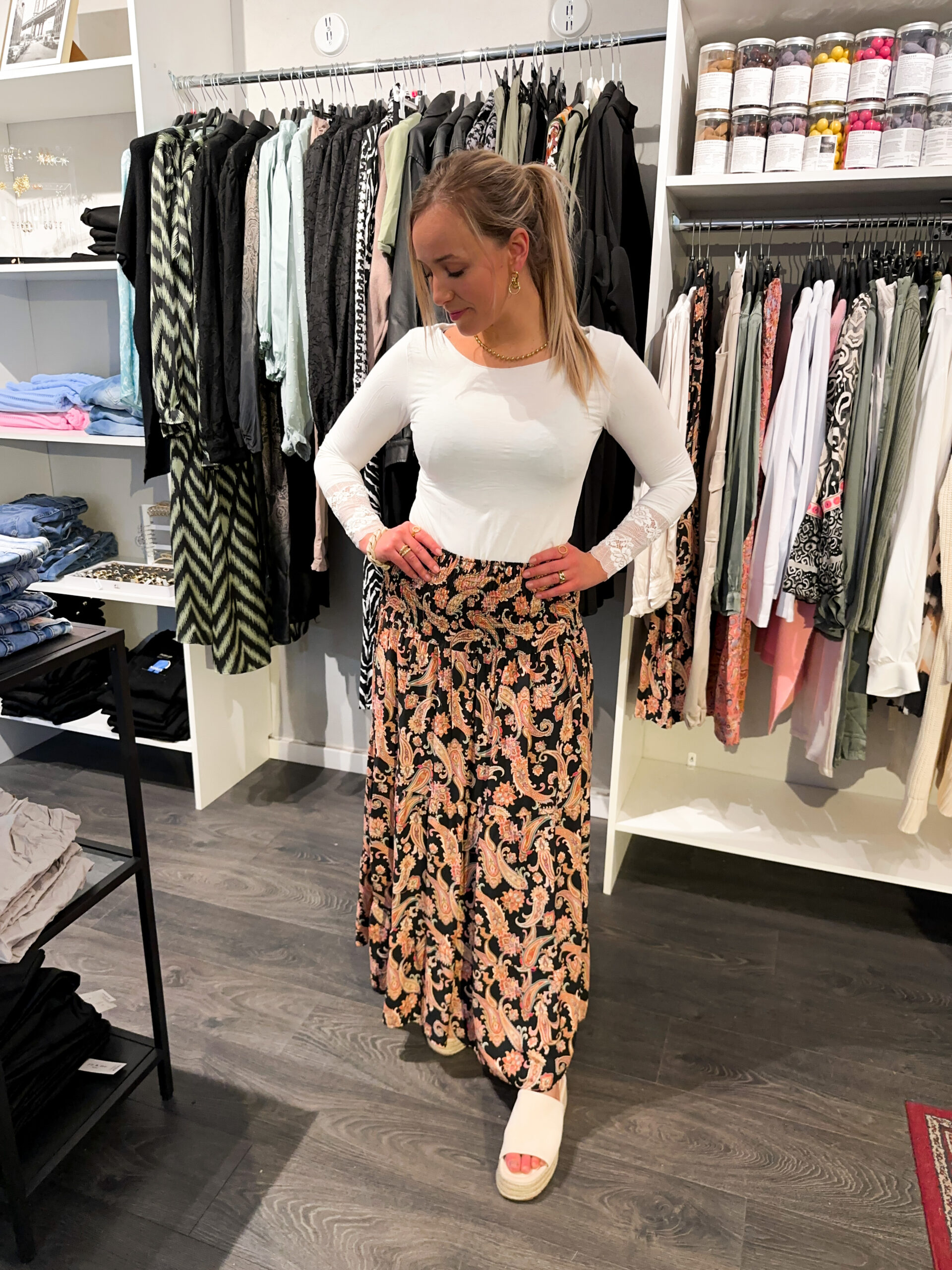 Boho Kjol - Svart Paisley